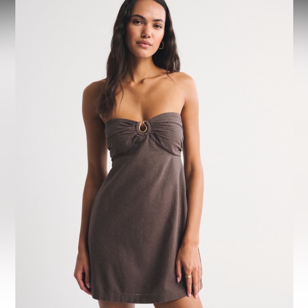 A&F Bra-Free Scarlett Strapless Linen-Blend Skort XS